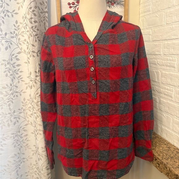 Women’s small red and grey plaid hooded shirt - Picture 6 of 8